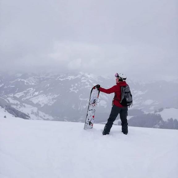 Life is good ❤❄ #snowboarding #winterfun #alps #dowhatyoulove #fulseck #dorfgastein #austria🇦🇹 #maybeonebeer