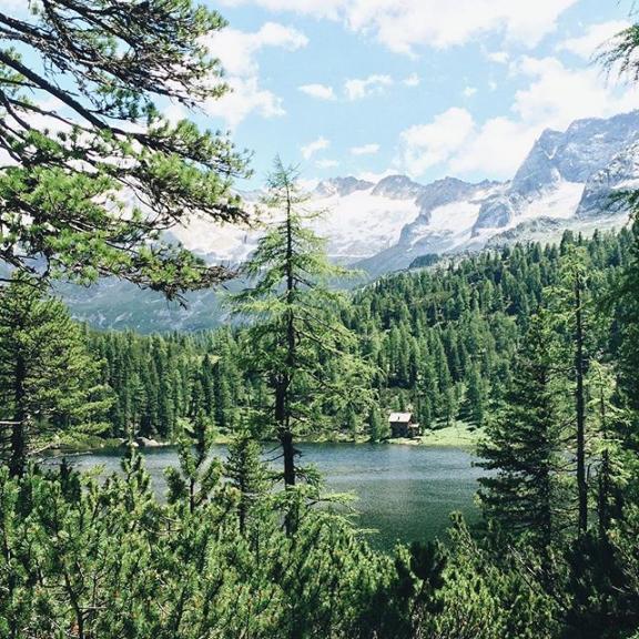 I c e cold glacier waters and some @cabinlove 3.5 hours hike up on our magic mountains. Also, maybe stay here for summer sleepovers? #waterfallresidency #cabinlove #wildbadgastein