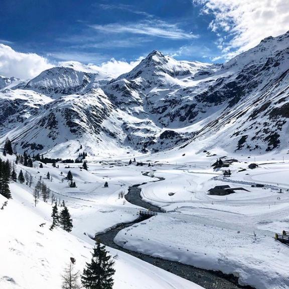 #badgastein #gasteinvalley #gasteinertal #travelphotography #mountains #alps #badgasteinisforlovers #visitbadgastein #skiamade #sportgastein