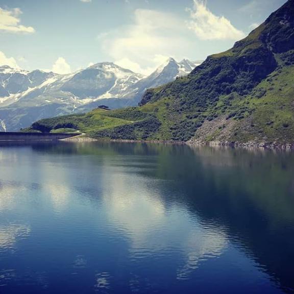 #Bockhartsee #Alpy #uptohill #nicetrip #likeamirrorimage #clouds #lake  To byl zase záhul... 😁