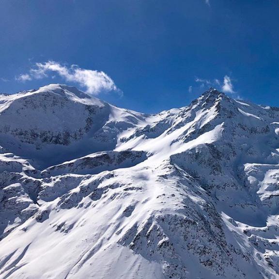 ☀️Austria⛷ ☀️#austria #gastein #badgastein #badhofgastein #dorfgastein #sportgastein #gasteinmoments #sunnyday #sunny #mountains #hills #skiing #ski #snowboarding #freestyle #holiday #holidayphotos #love #winter #snow #happy #nature #naturephotography #naturelover