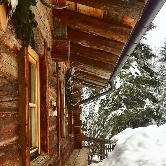 #winter #winterwonderland #winterlovers #lieblingsplatz #gasteinertal #angertal #hirschenhütte #snowlovers #visitgastein #austria #naturephotography #naturelovers #salzburgerland @visitgastein @ski.gastein @salzburgerland