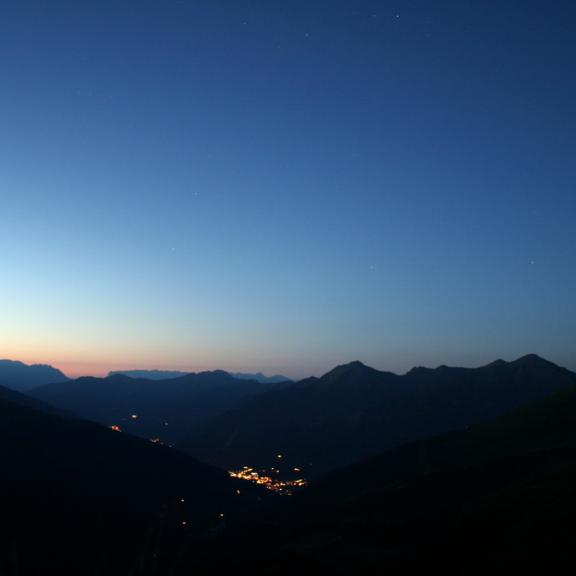 Auslick vom Erzwiessee bei Nacht